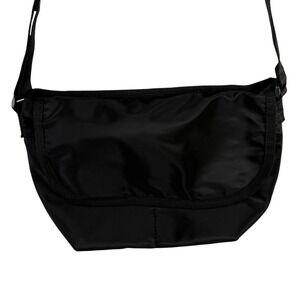 Cecil McBee Black Nylon Mini‎ Messenger Crossbody Bag Women Small Japan Travel